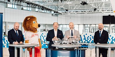 Znamy grupy Młodzieżowych Mistrzostw Podkarpacia w futsalu. Wyniki losowania