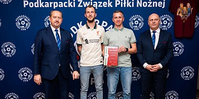 205 szkółek z Podkarpacia z gwiazdkami w Programie Certyfikacji PZPN