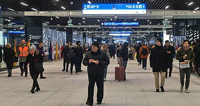 Raport: liczba rezerwacji wyjazdów na sylwestra i początek roku o 13 proc. wzrosła-30547