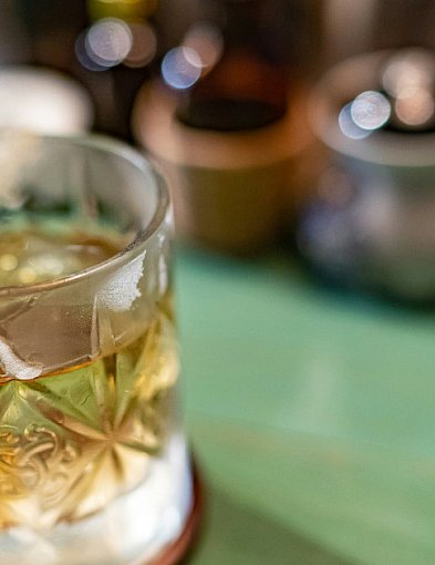 Rząd przyjął projekt ustawy, zwiększający skalę podwyżek akcyzy na alkohol-29309