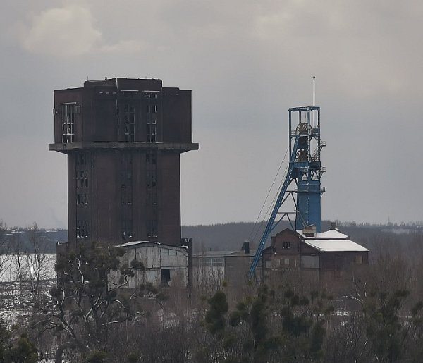 Pięcioletnie urlopy i nawet 170 tys. zł odprawy. Zmiany dla dużej grupy-28649