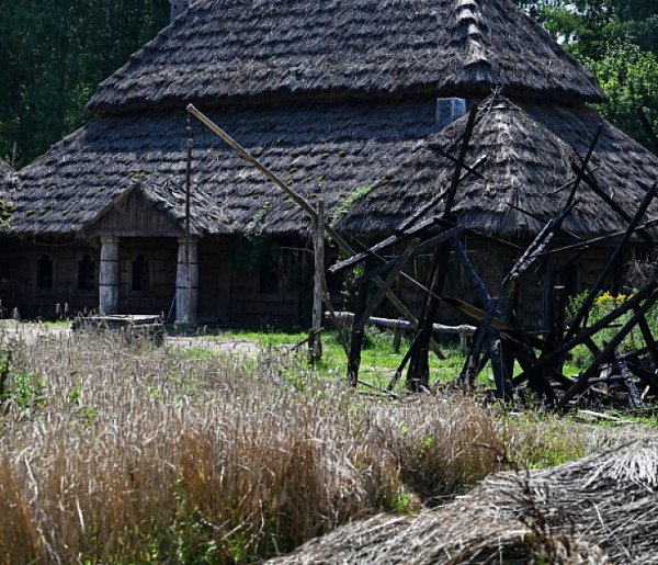 Odwiedź skansen w Kolbuszowej. Poczuj magię Adamczychy-29297