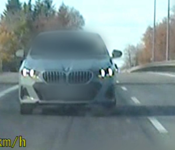 Niebezpieczna jazda 20-latka. 12 tys. zł mandatu i 44 punkty!-30062