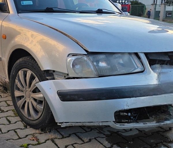 Pijany 19-latek spowodował kolizję-30113