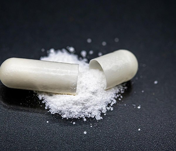 Salmonella w popularnym suplemencie. „Nie należy spożywać”-30171