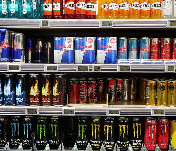 Popularne napoje pójdą ostro w górę. Rząd szykuje podwyżkę VAT-30529