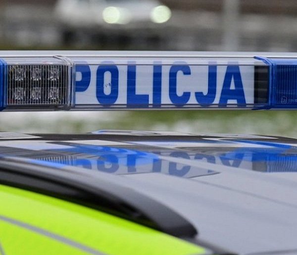 Sylwester i Nowy Rok: 3 wypadki, 1 ofiara, 14 pijanych!-31084