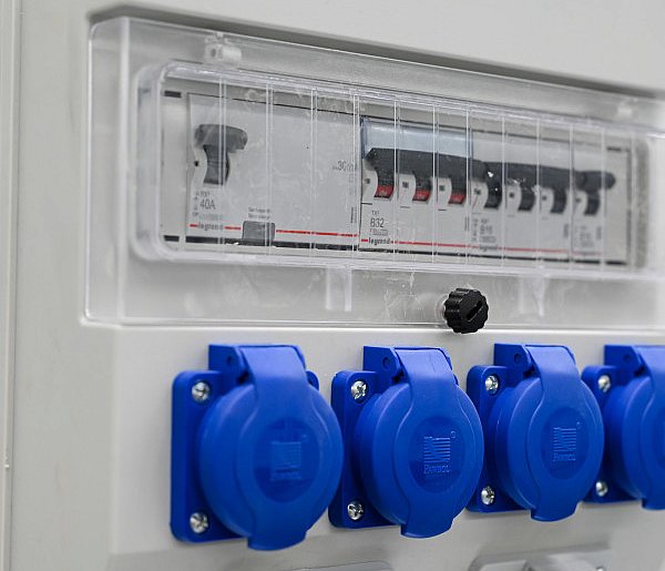 Dostawcy prądu pod presją. Te zmiany odczują odbiorcy-31183