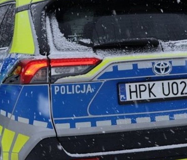 15-latek leżał w zaspie. Miał 2 promile!-31369