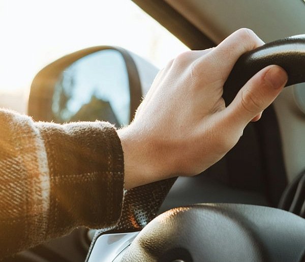 Pijany kierowca alfy romeo. Miał 3 promile!