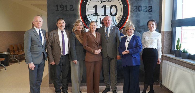 Minister Edukacji Barbara Nowacka w Leżajsku – prezentacja Reformy26 Kompas Jutra