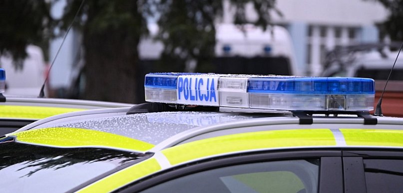 Kierowca audi uciekał przed policją. Co miał na sumieniu?