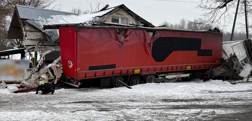 Dramatyczny wypadek. Droga krajowa zablokowana!