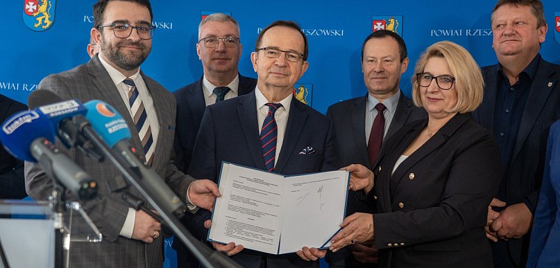 Jednym biletem do Rzeszowa. Samorządy łączą siły w sprawie transportu