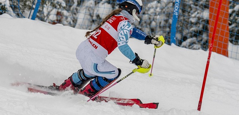 Zimowe IO 2026: Pełny skład Polski – Kamil Stoch i Natalia Czerwonka chorążymi