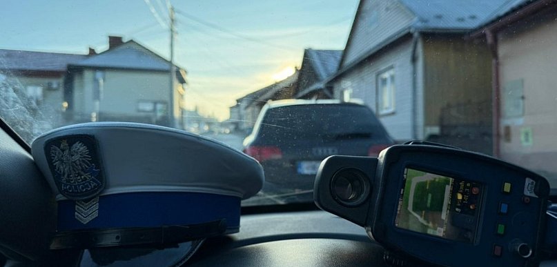 Pędziła audi. Straciła prawo jazdy