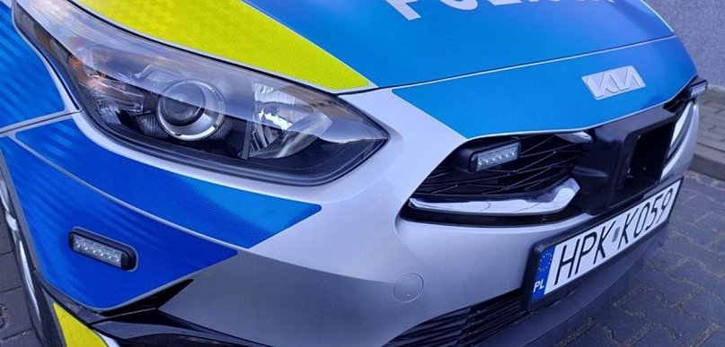 Pokazał policjantom podrobione prawo jazdy