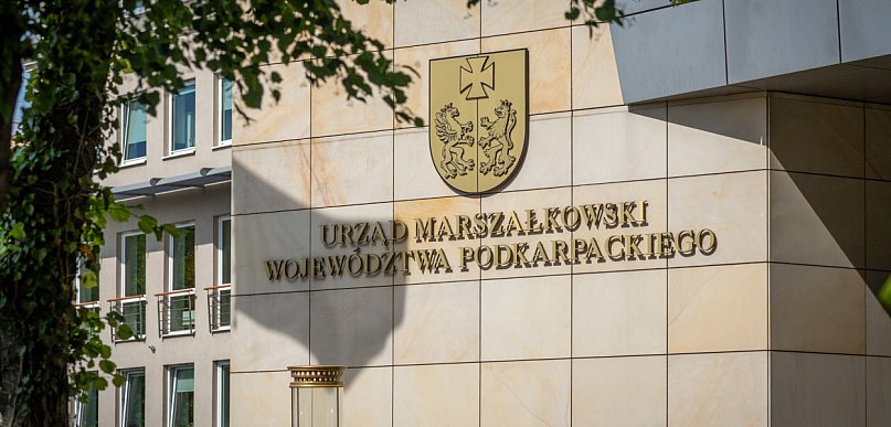 Zdrowie, szpitale i sport na posiedzeniu zarządu