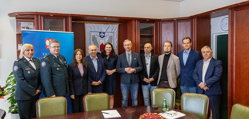 Porozumienie o współpracy WSIiZ z Izbą Administracji Skarbowej w Rzeszowie