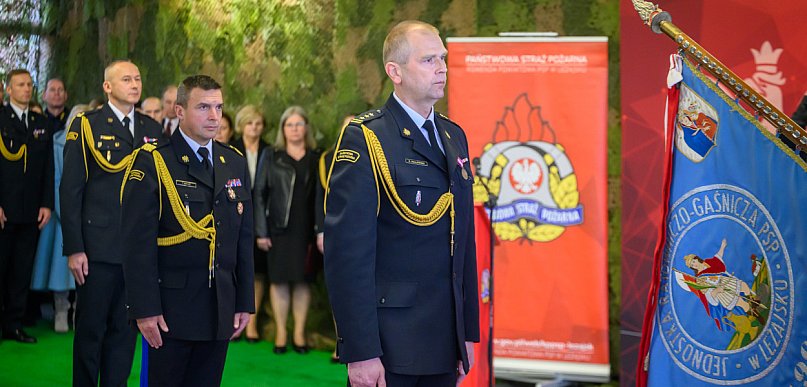Nowe kierownictwo PSP w Leżajsku. St. bryg. Robert Krajewski komendantem