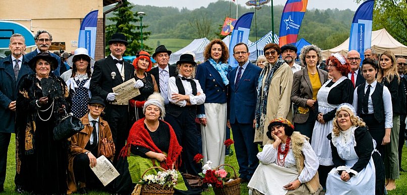 Funduszowy Maj w Hadlach Szklarskich. Piknik rodzinny i rozmowy o unijnym wsparciu
