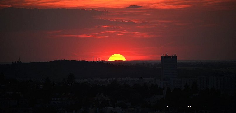 Najlepsze punkty widokowe w Rzeszowie na sesję o zachodzie słońca