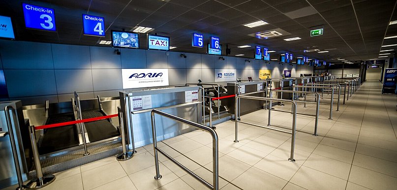Przełom na lotnisku w Jasionce. Wielu podróżnych czekało na to od lat