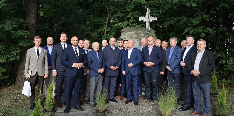 W hołdzie Władysławowi Kojdrowi – 80. rocznica mordu dokonanego przez UB  - 28768