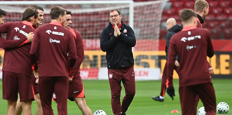 Trener Urban: chcę zobaczyć drużynę stawiającą kolejny krok - 30005