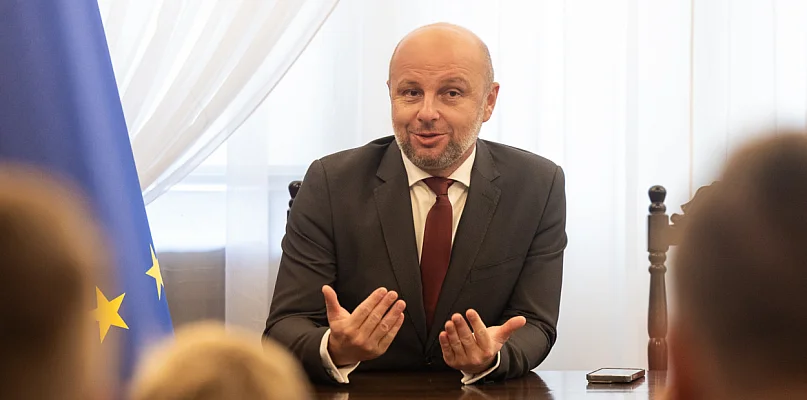 Budżet Rzeszowa zablokowany. Prezydent publikuje grafiki i wskazuje, kto głosował - 30792