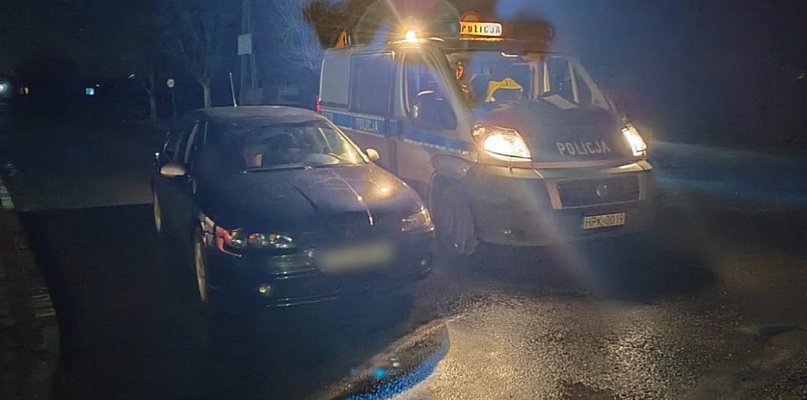 Uciekał przed policją. Nie miał uprawnień, posiadał narkotyki - 31000