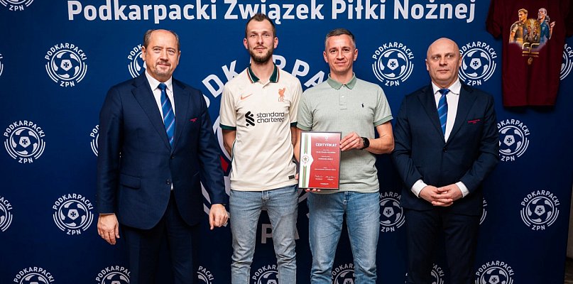 205 szkółek z Podkarpacia z gwiazdkami w Programie Certyfikacji PZPN