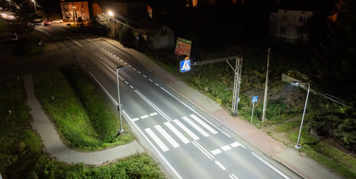 Bezpieczniej na pasach. 608 przejść doświetlonych