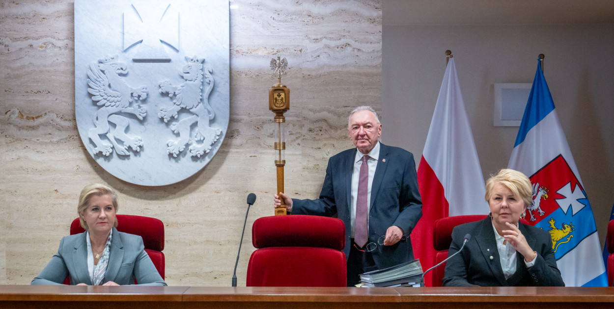 Bezpieczeństwo, „Ambasador Podkarpacia” i nowe standardy debaty