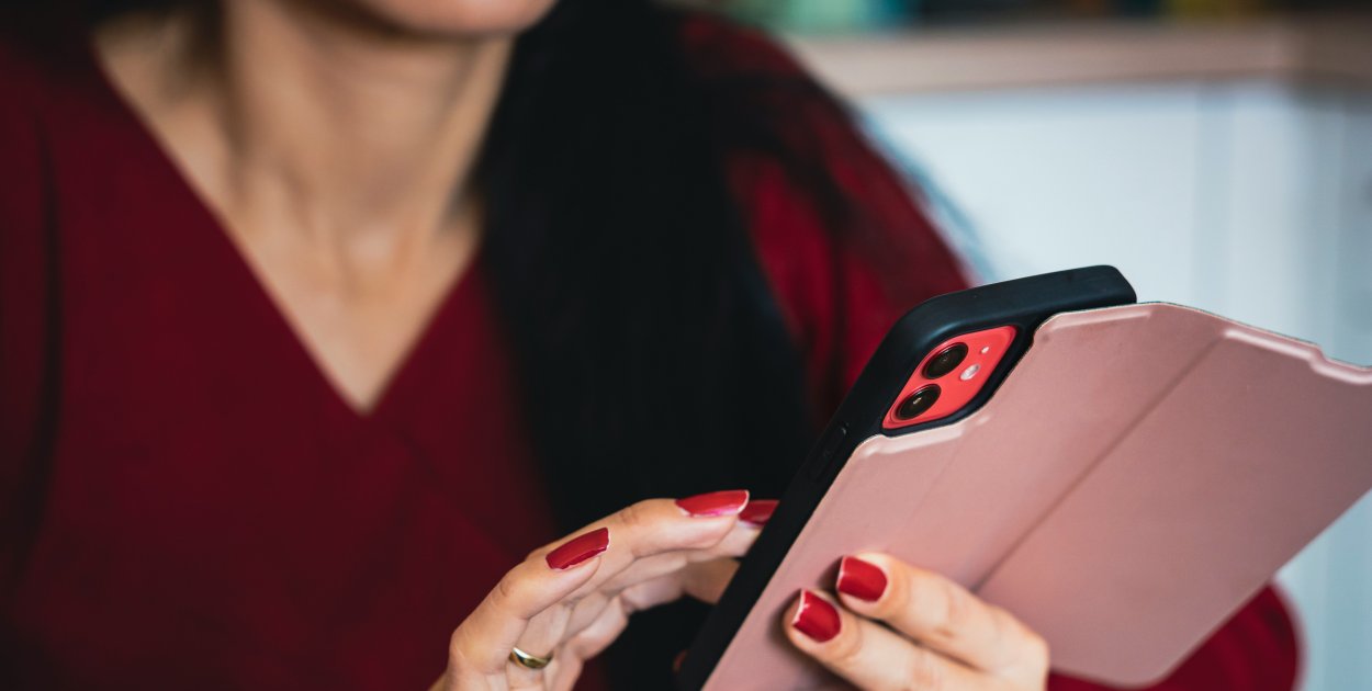 Odebrała telefon. Straciła ogromne pieniądze